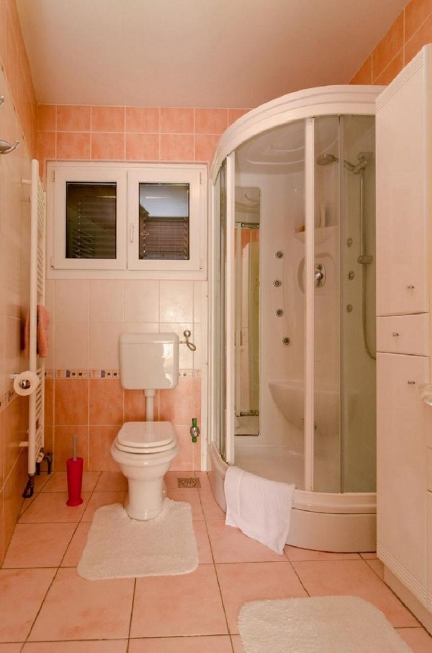 Holiday Home Old Town - Great Location Nin Buitenkant foto