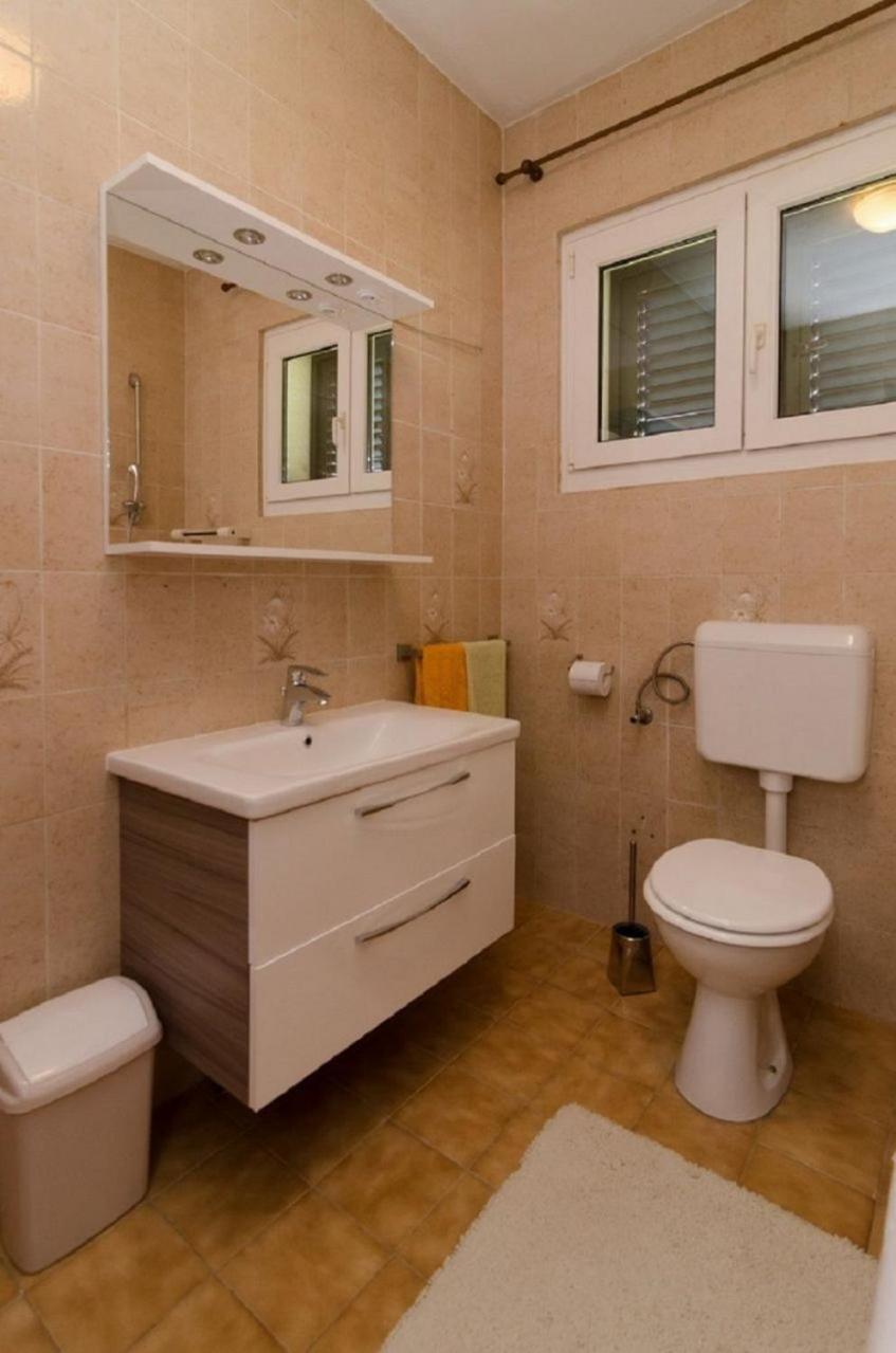 Holiday Home Old Town - Great Location Nin Buitenkant foto